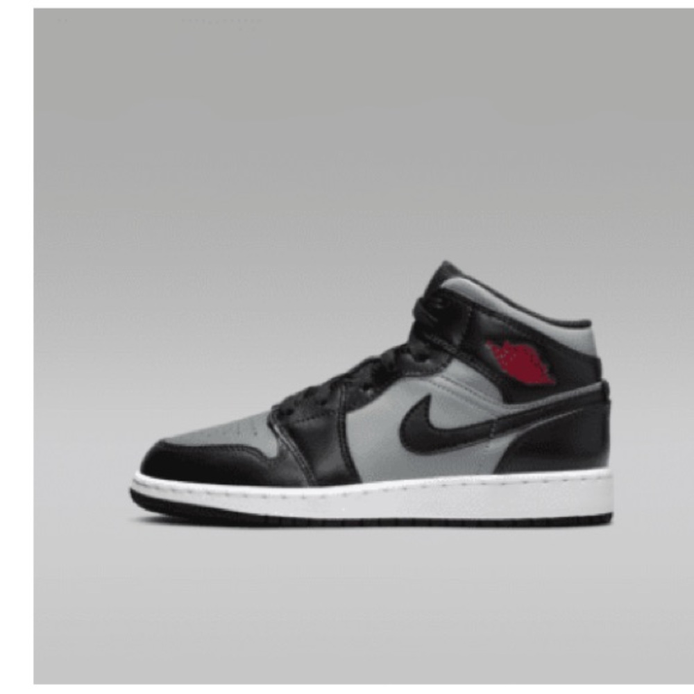 Jordan 1 Mid